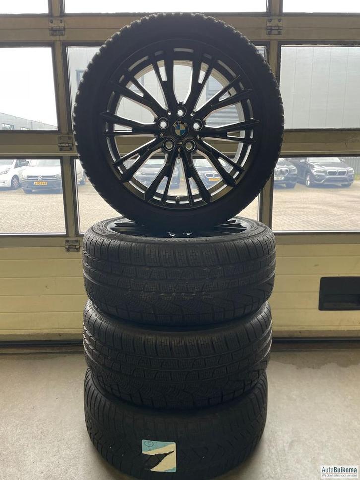 Breedset Winter BMW 3-serie G20 G21 18'' Pirelli Styling 796, Auto-onderdelen, Banden en Velgen, Banden en Velgen, Personenwagen