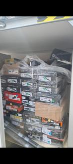 175 paar nieuwe werkschoenen., Ophalen