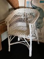 3 witte rieten stoelen/zetel, Huis en Inrichting, Stoelen, Ophalen, Zo goed als nieuw