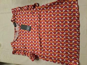 Nieuw zachte blouse beschikbaar voor biedingen