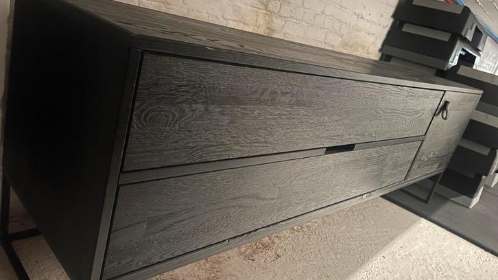 Zwarte houten TV kast, Huis en Inrichting, Kasten |Televisiemeubels, Gebruikt, Minder dan 100 cm, 150 tot 200 cm, 25 tot 50 cm