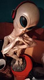 Polyester alien 98cm hoog, Ophalen of Verzenden, Zo goed als nieuw