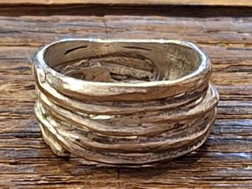 zilverkleurige ring, jaren 80 beschikbaar voor biedingen