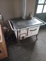 Oud houtfornuis in werkende staat, Huis en Inrichting, Kachels, Ophalen, Gebruikt, Houtkachel, Vrijstaand