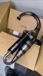 Yasuni R Zwart uitlaat – Peugeot verticaal 2-takt, Fietsen en Brommers, Ophalen, Zo goed als nieuw