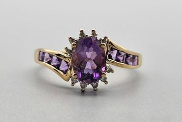 Gouden Vintage ring edelsteen amethist en diamant. 2024/230.