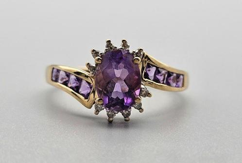 Bague vintage en or, pierre précieuse, améthyste et diamant., Bijoux, Sacs & Beauté, Bagues, Comme neuf, Femme ou Homme, 18 à 19