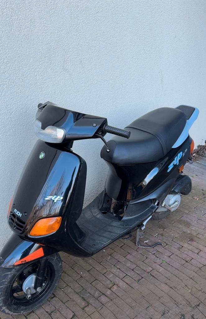 Piaggio zip Type 1/2/3 snorscooter gezocht, Vélos & Vélomoteurs, Scooters | Piaggio, Enlèvement ou Envoi