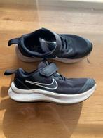 Nike kinderschoenen maat 28, Ophalen, Zo goed als nieuw, Nike
