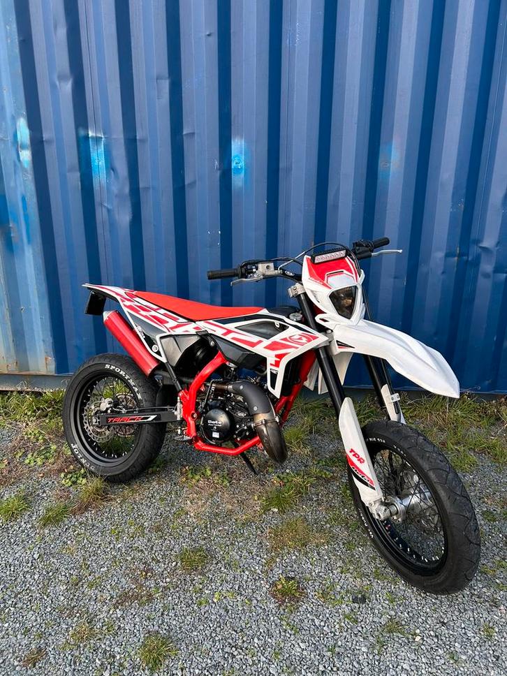 Beta RR 50 Track, Fietsen en Brommers, Brommers | Crossbrommers, Zo goed als nieuw, Ophalen