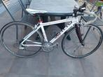 Witte beginnerskoersfiets van Scatto, 21 versnellingen,, Fietsen en Brommers, Gebruikt, Minder dan 49 cm, Overige maten, Meer dan 20 versnellingen