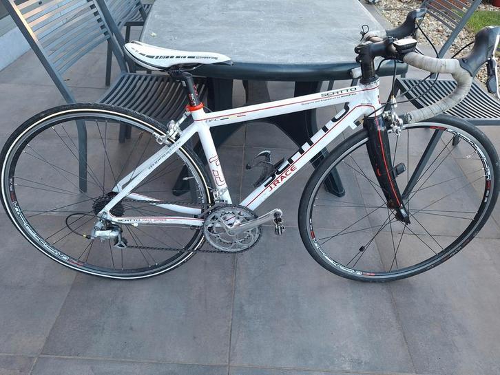 Witte beginnerskoersfiets van Scatto, 21 versnellingen,, Fietsen en Brommers, Fietsen | Heren | Sportfietsen en Toerfietsen, Gebruikt