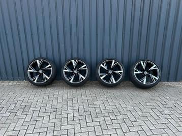 Audi RS6 velgenset 22" (ORIGINEEL) beschikbaar voor biedingen