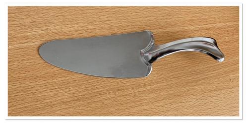 🍄. Taartschep  ( Inox ). Vintage in TOPSTAAT, Huis en Inrichting, Keuken | Servies, Zo goed als nieuw, Ophalen of Verzenden