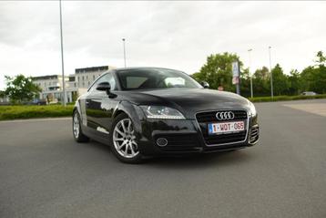 Audi TT 1.8 TFSI, Euro 5, Boîte manuelle, Alcantara, Noir