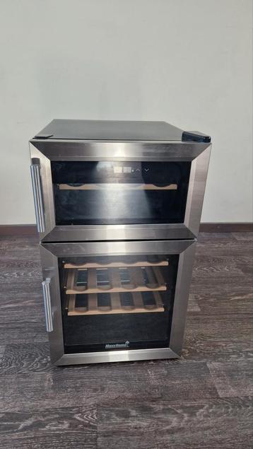 Wijnkoeler met 2 zones - 16 en 8 flessen beschikbaar voor biedingen