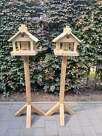 Mooie voeder huisjes, Ophalen, Zo goed als nieuw