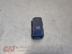 Commutateur chauffage vitre arrière d'un Opel Vivaro, -, Opel, 3 mois de garantie, Utilisé
