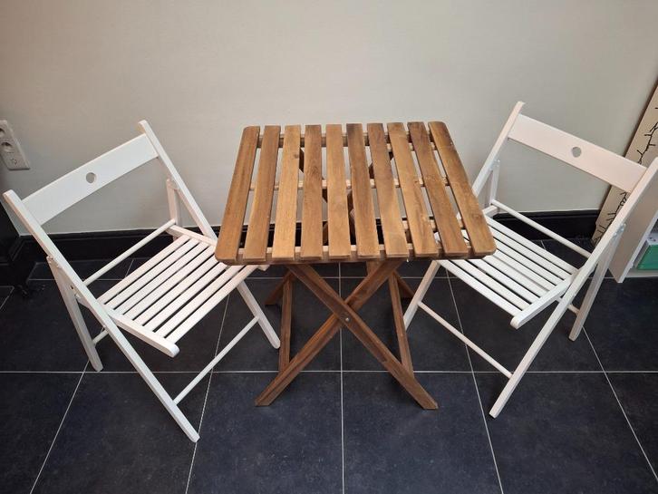 Tuintafeltje en stoelen, Tuin en Terras, Tuintafels, Zo goed als nieuw, Hout, Ophalen