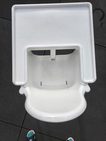 Ikea eetstoel met plateau  beschikbaar voor biedingen