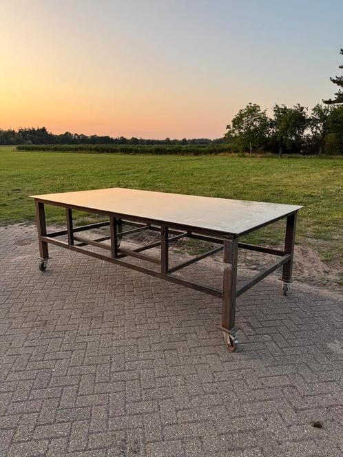 Nette degelijke lastafel werkband, stalen blad, Doe-het-zelf en Bouw, Werkbanken, Gebruikt, 120 tot 170 cm, Ophalen