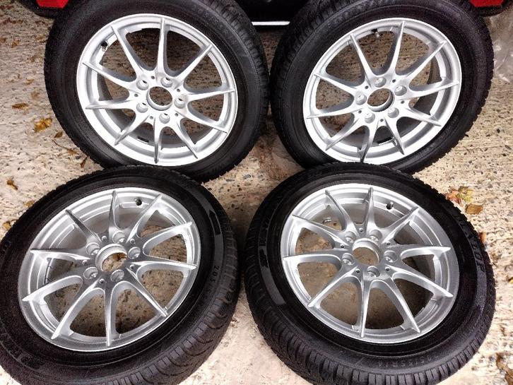 Nieuwe Mercedes velgen wintermontage, Auto-onderdelen, Banden en Velgen, Velg(en), Winterbanden, 16 inch, 205 mm, Personenwagen