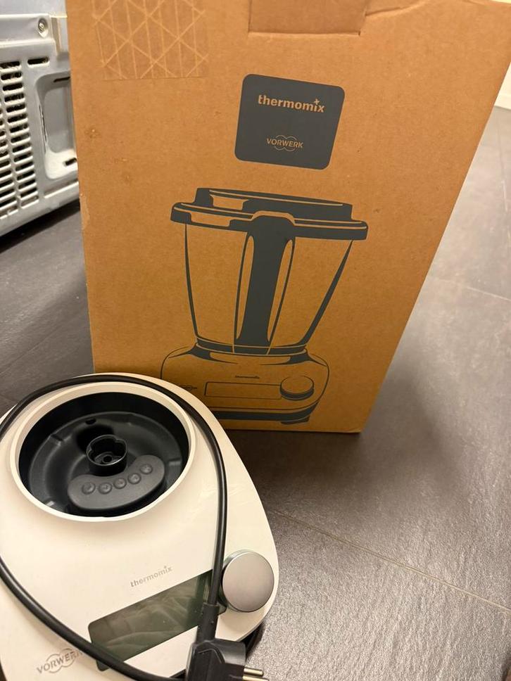 Thermofriend (état neuf) avec tasse neuve (dans l'emballage), Electroménager, Mélangeurs, Neuf, Enlèvement ou Envoi