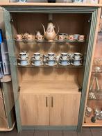 Vitrinekast, Ophalen, Zo goed als nieuw