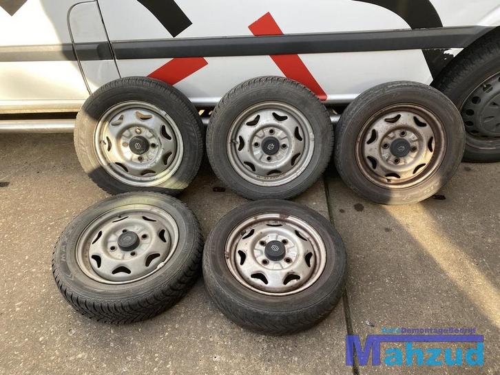 SUZUKI ALTO banden velgen set 13 inch 4x114.3, Auto-onderdelen, Overige Auto-onderdelen, Suzuki, Gebruikt, Ophalen