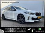 BMW M135i 1-serie 306pk xDrive M-Sport Automaat HUD Stoel-st, Auto's, Wit, Bedrijf, Stadsauto, Navigatiesysteem