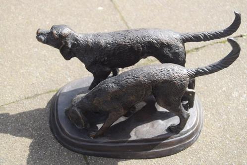 Bronzen beeld van een stel jachthonden, Antiek en Kunst, Antiek | Brons en Koper, Brons, Ophalen of Verzenden