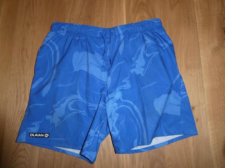 Korte surfshort - maat S, Kinderen en Baby's, Kinderkleding | Maat 170, Zo goed als nieuw, Jongen, Sport- of Zwemkleding, Ophalen of Verzenden