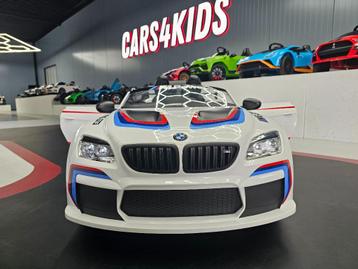 Kinderauto BMW M6 GT3 - soft start - leren zit - met RC beschikbaar voor biedingen