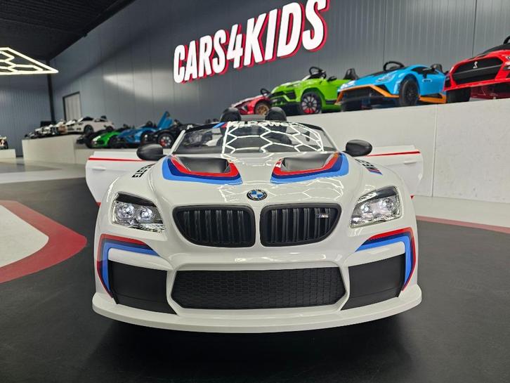 Kinderauto BMW M6 GT3 - soft start - leren zit - met RC, Kinderen en Baby's, Speelgoed |Speelgoedvoertuigen, Nieuw, Afstandsbediening