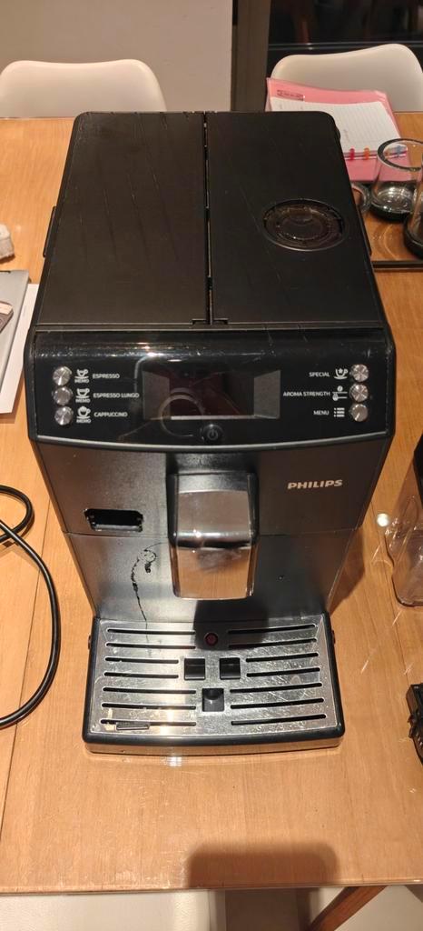 Machine à expresso entièrement automatique Philips, Electroménager, Cafetières, Utilisé, Café moulu, Café en grains, Machine à espresso