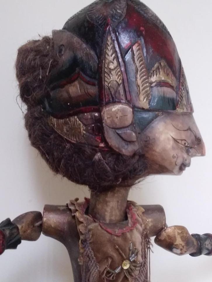 Prachtige antieke Wayang Golek pop, Antiek en Kunst, Kunst | Niet-Westerse kunst, Verzenden
