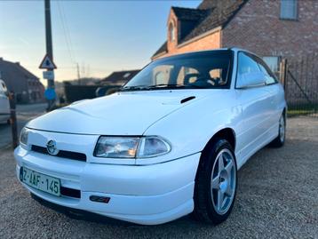 Opel Astra GSI/2.0 Ram Injectation/Rare 