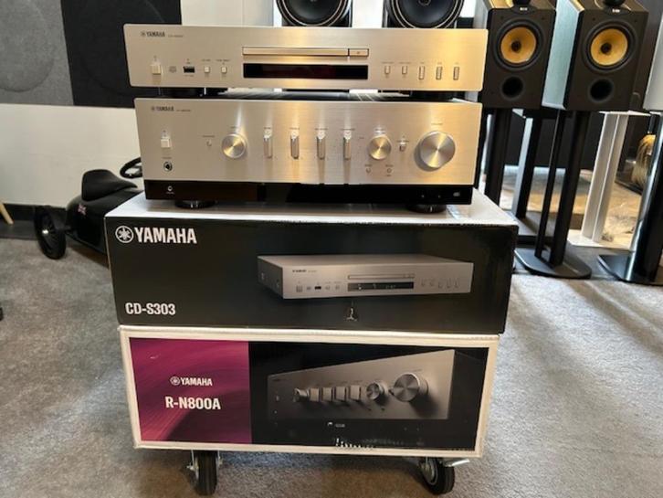 YAMAHA RN800+CDS303 zwart of zilver, Audio, Tv en Foto, Versterkers en Ontvangers, Nieuw, Stereo, 60 tot 120 watt, Yamaha, Ophalen of Verzenden