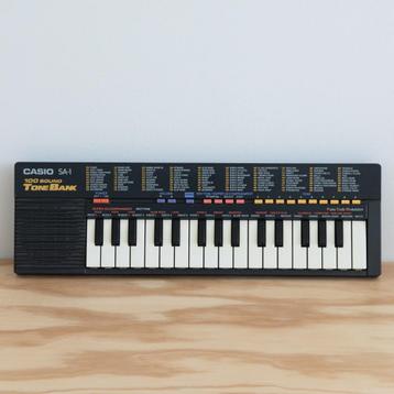 Casio Keyboard SA-1 disponible aux enchères