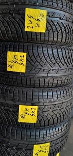 2454517 245/45/17 245/45R17 winter demo Michelin, Ophalen