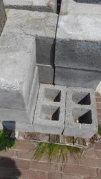 GRATIS: Betonblokken 29x19, Ophalen, Zo goed als nieuw