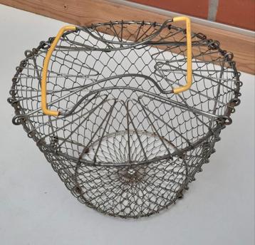 vintage opvouwbaar metalen eiermandje 23x14cm beschikbaar voor biedingen