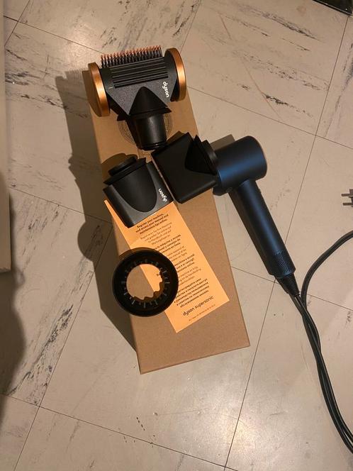 Dyson haardroger, Huis en Inrichting, Lampen | Spots, Nieuw, Ophalen