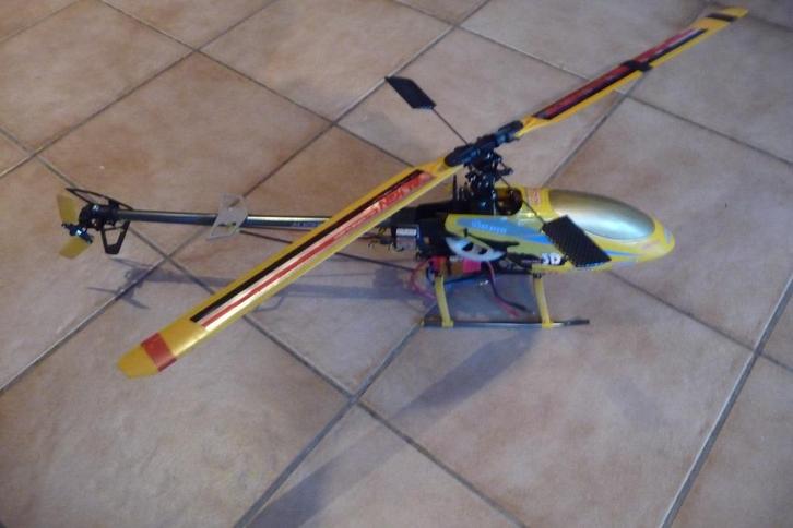 helicoptere radio-commande, Hobby & Loisirs créatifs, Modélisme | Avions & Hélicoptères, Utilisé, Hélicoptère, Enlèvement