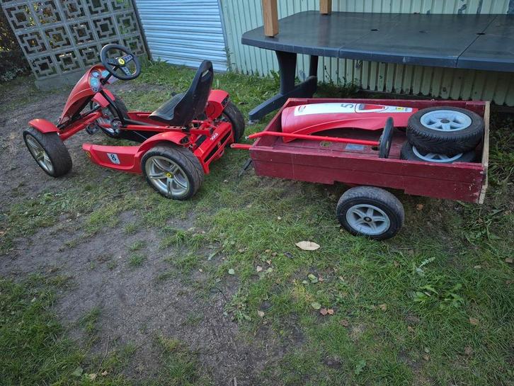 BERG FERRARI SKELTER MET OF ZONDER KAR, Kinderen en Baby's, Speelgoed | Buiten | Skelters, Gebruikt, Berg, Ophalen