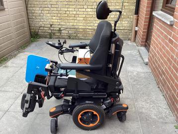 Rolstoel elektrisch Q700M beschikbaar voor biedingen