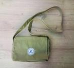 Nieuw! Een leuk groen schoudertasje (23x17cm), Ophalen of Verzenden, Nieuw, Groen