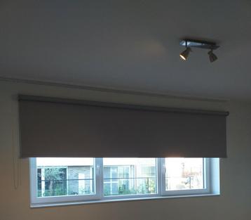 Rolgordijn 2m90cm X 1m60cm Agaatgrijs beschikbaar voor biedingen