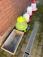 Voederbakken voor kippen, Dieren en Toebehoren, Pluimvee | Toebehoren, Ophalen, Zo goed als nieuw, Drinken en Voederen