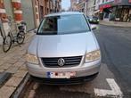 BENZÈNE VW TOURAN, Argent ou Gris, 5 portes, 5 places, Particulier